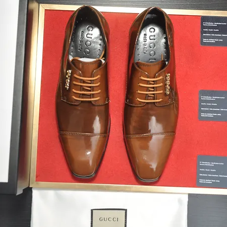 グッチ ビジネスシューズ