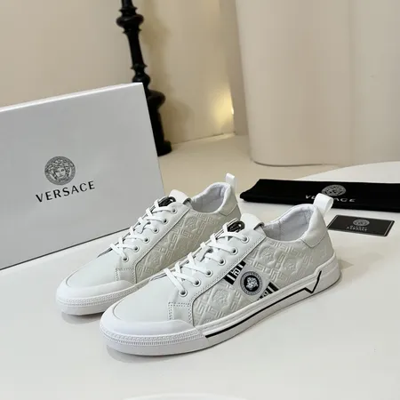 ヴェルサーチ カジュアルシューズ