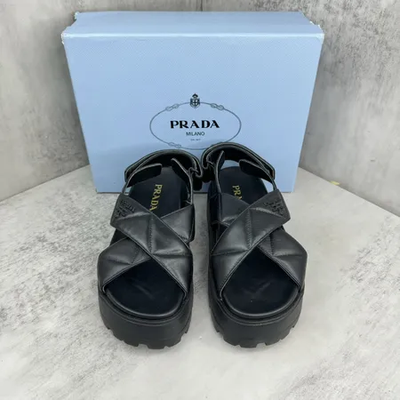 プラダ サンダル