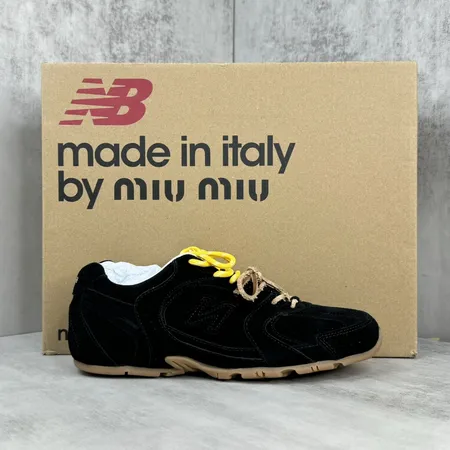 ミュウミュウ スニーカー