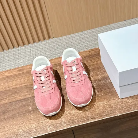 セリーヌ カジュアルシューズ