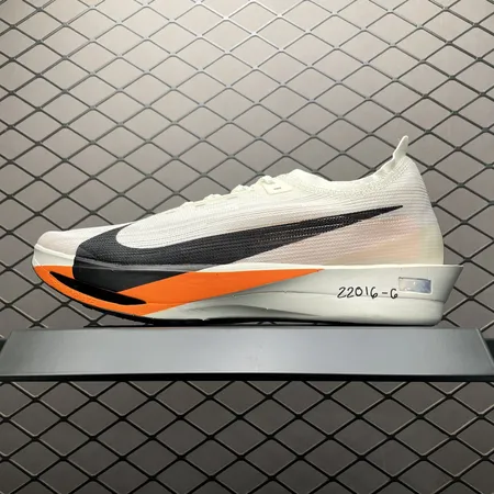 ナイキ スニーカー