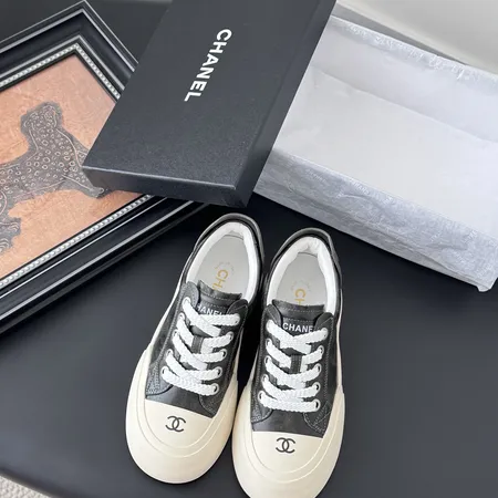 シャネル カジュアルシューズ