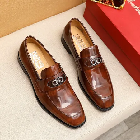 フェラガモ ビジネスシューズ