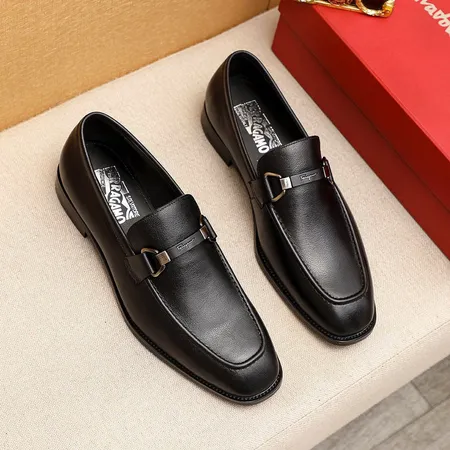 フェラガモ ビジネスシューズ