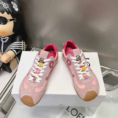 ロエベ カジュアルシューズ