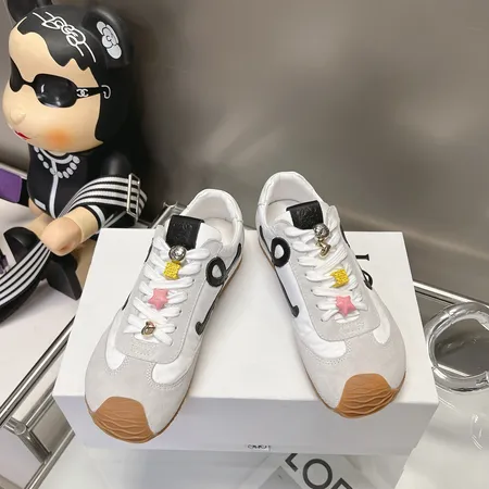 ロエベ カジュアルシューズ