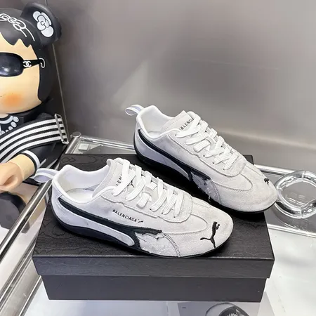 プーマ カジュアルシューズ