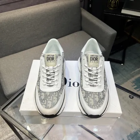 ディオール カジュアルシューズ