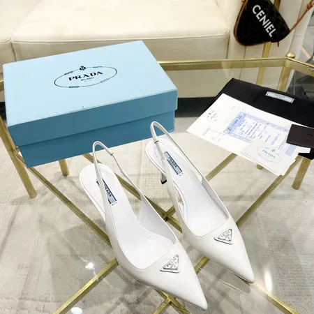 プラダ サンダル