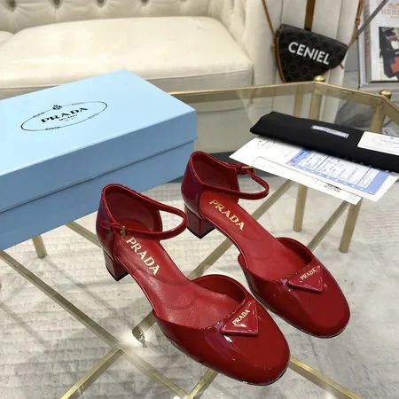 プラダ サンダル