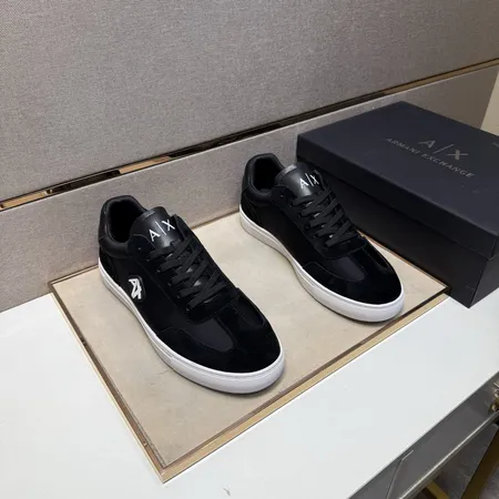 アルマーニ カジュアルシューズ