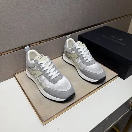 アルマーニ カジュアルシューズ