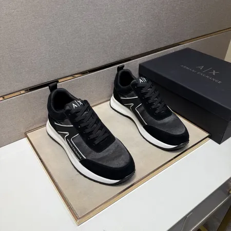 アルマーニ カジュアルシューズ