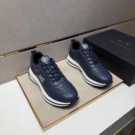 アルマーニ カジュアルシューズ