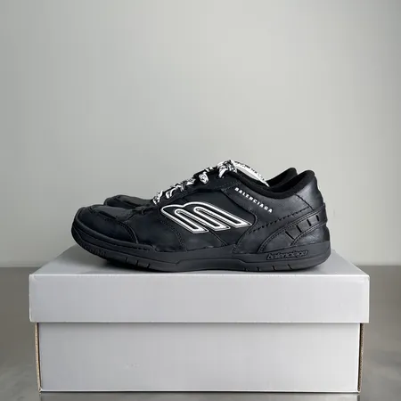 バレンシアガ カジュアルシューズ