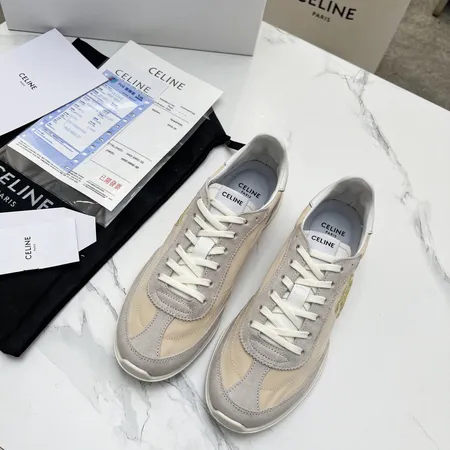 セリーヌ カジュアルシューズ