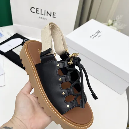 セリーヌ サンダル