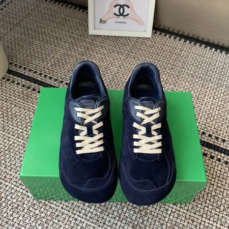 ボッテガ ヴェネタ スニーカー