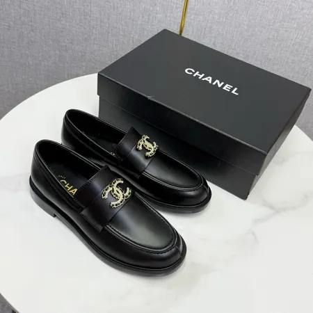 シャネル ビジネスシューズ