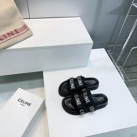 セリーヌ スリッパ