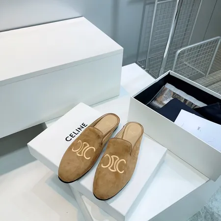 セリーヌ スリッパ