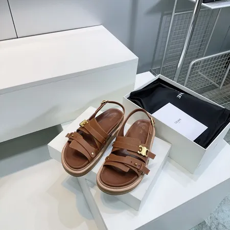 セリーヌ サンダル