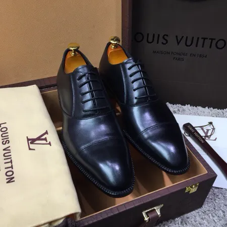ルイヴィトン ビジネスシューズ