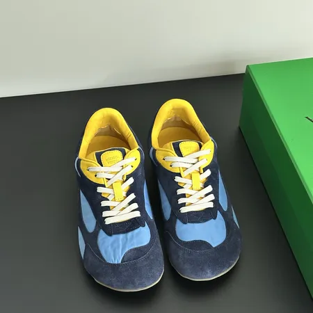 ボッテガ ヴェネタ スニーカー