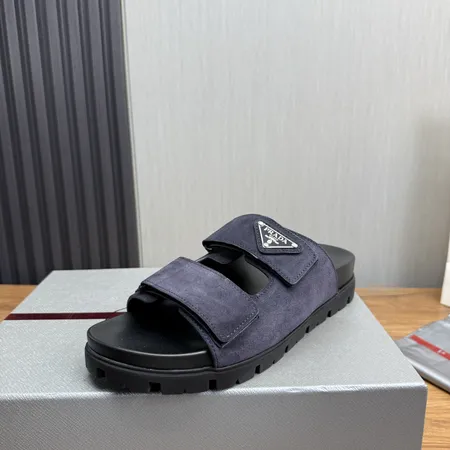 プラダ スリッパ