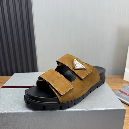 プラダ スリッパ