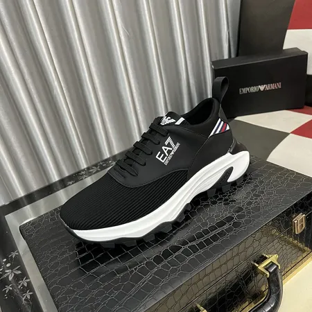 アルマーニ カジュアルシューズ