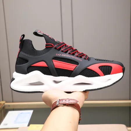 アルマーニ スニーカー