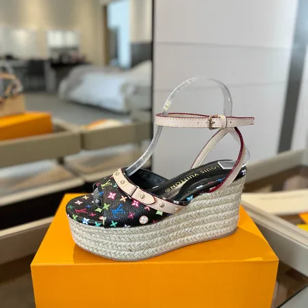 ルイヴィトン サンダル