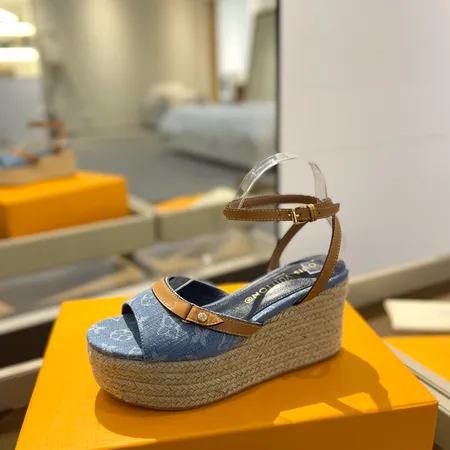 ルイヴィトン サンダル