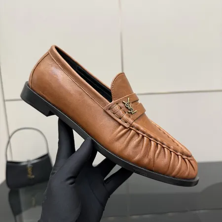 イブサンローラン カジュアルシューズ