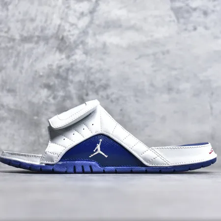 エアジョーダン スリッパ