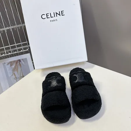 セリーヌ スリッパ