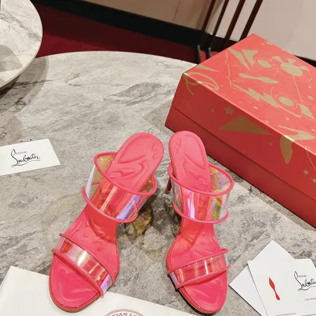 クリスチャン・ルブタン サンダル