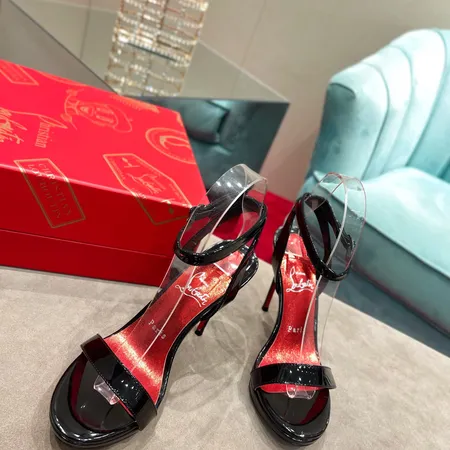 クリスチャン・ルブタン サンダル