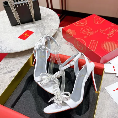 クリスチャン・ルブタン サンダル