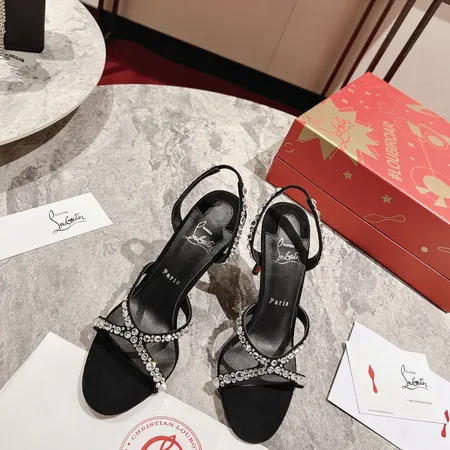 クリスチャン・ルブタン サンダル