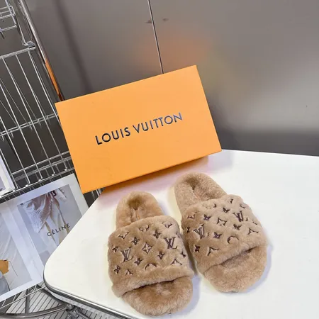 ルイヴィトン スリッパ