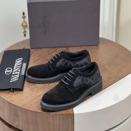 ヴァレンティノ ビジネスシューズ