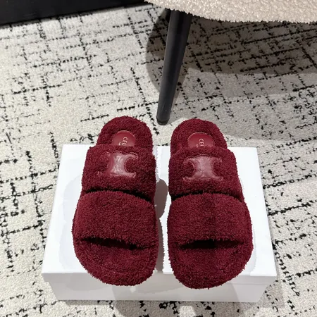 セリーヌ スリッパ