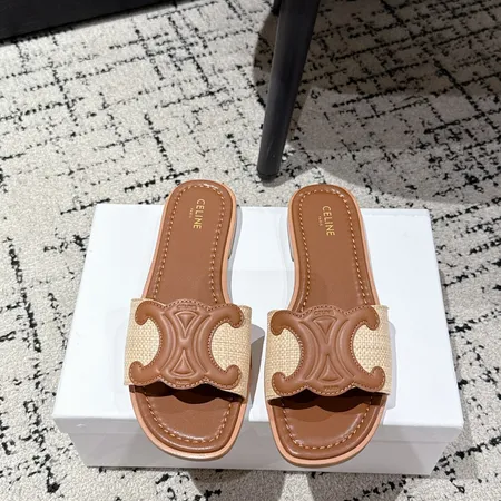 セリーヌ スリッパ