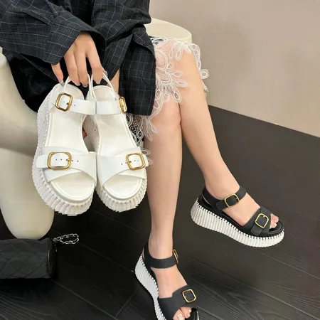 クロエ サンダル