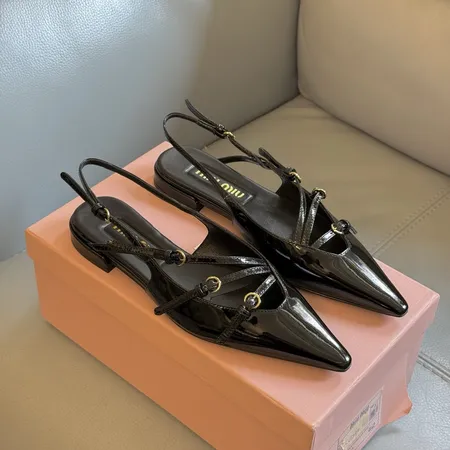 ミュウミュウ サンダル