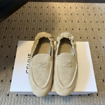 セリーヌ カジュアルシューズ