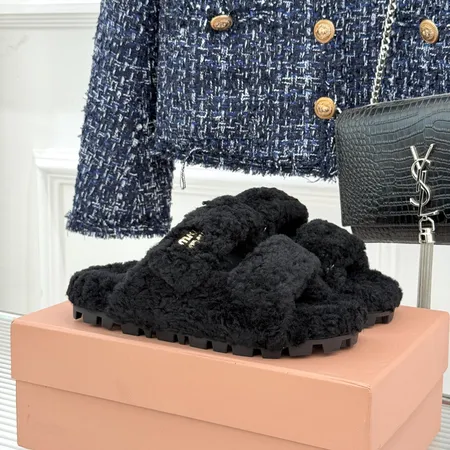 ミュウミュウ スリッパ